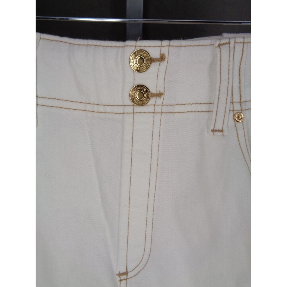 Chicos Alabaster Pull On Denim Shorts Coastal Beach Size 0.5 (6) Small New - Picture 3 of 12